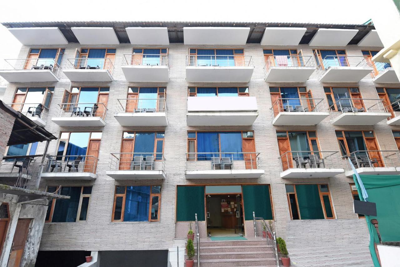 Oyo 23533 Mount View Otel Kulu Dış mekan fotoğraf